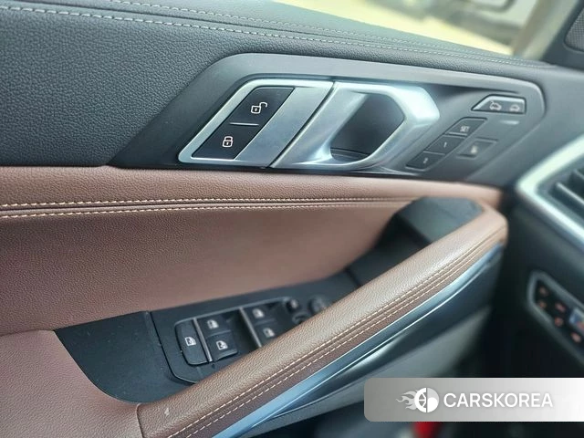 BMW X6 (G06) 2020 Черный из Кореи, фото 5