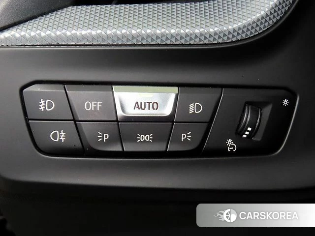 BMW 1 Series (F40) 2020 Серый из Кореи, фото 5