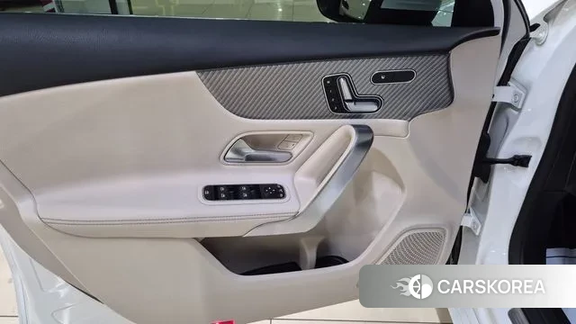 Mercedes-Benz A-Class W177 2025 Белый из Кореи, фото 5