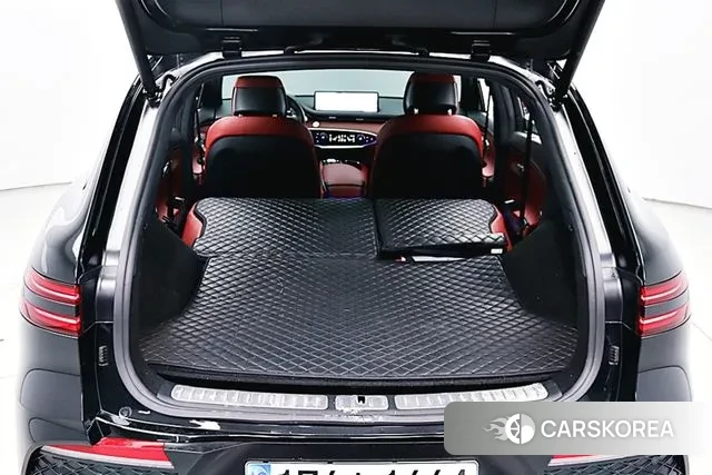 Genesis GV70 2023 Черный из Кореи, фото 5