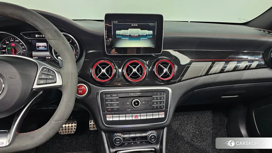 Mercedes-Benz GLA-Class X156 2018 из Кореи, фото 5