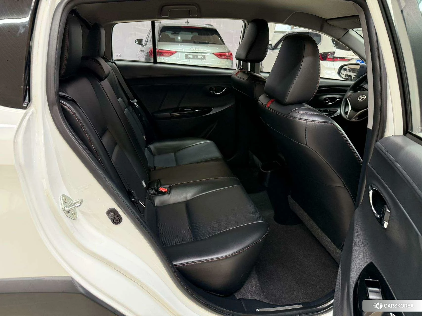 Toyota YARIS L Zhixuan 2021 Белый из Китая, фото 5