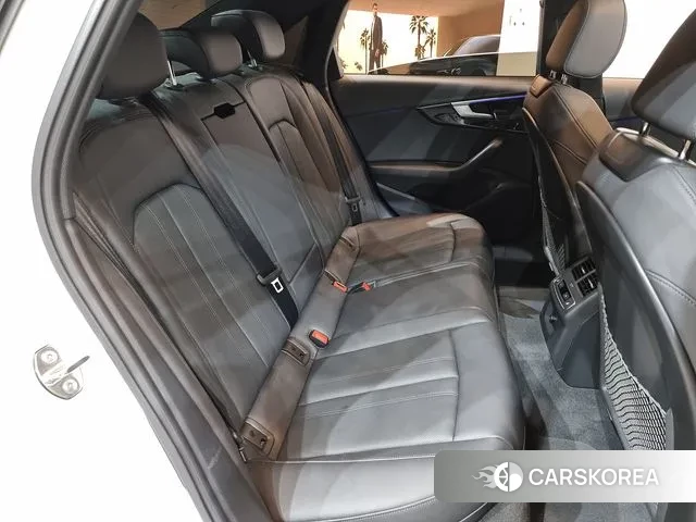 Audi A4 (B9) 2021 Белый из Кореи, фото 5