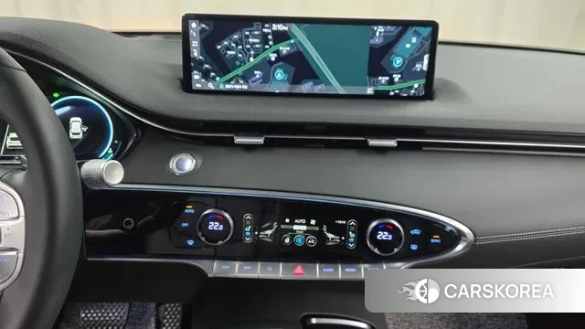 Genesis GV70 2023 Белый из Кореи, фото 5