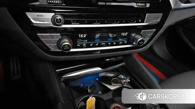 BMW 5 Series (G30) 2022 Черный из Кореи, фото 5
