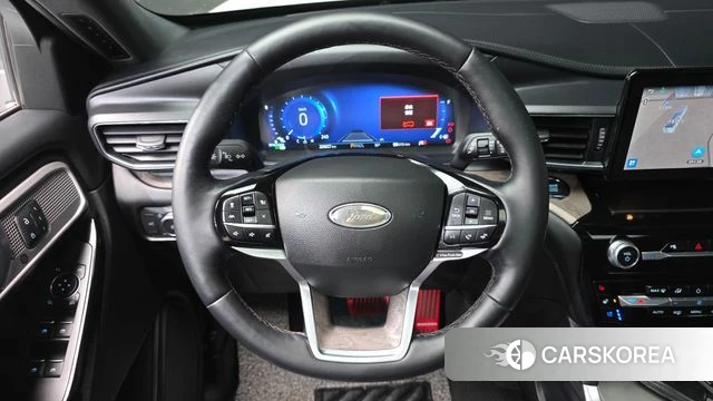 Ford Explorer 6th Generation 2022 Белый из Кореи, фото 5