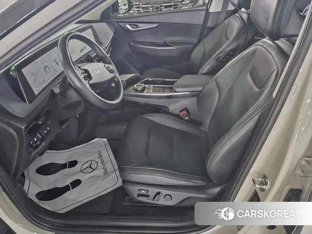 Kia EV6 2021 Жемчужный цвет из Кореи, фото 5