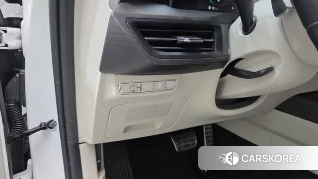 Kia K8 Hybrid 2023 Белый из Кореи, фото 5