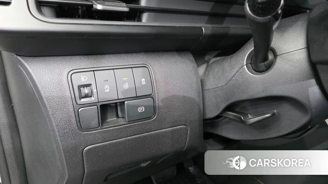 Hyundai Staria 2021 Белый из Кореи, фото 5