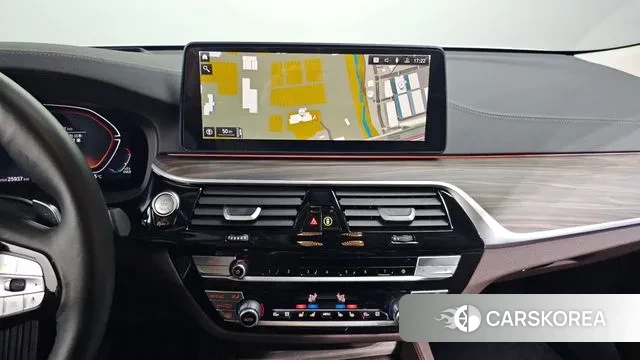 BMW 6 Series GT (G32) 2023 Белый из Кореи, фото 5