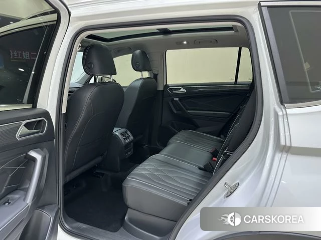 Volkswagen Tiguan L 2024 Белый из Китая, фото 5