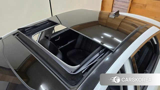 Kia The New K5 2nd generation 2018 Белый из Кореи, фото 5