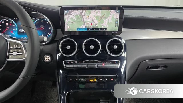Mercedes-Benz GLC-Class X253 2021 Белый из Кореи, фото 5