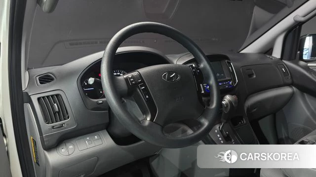 Hyundai The New Grand Starex 2019 Белый из Кореи, фото 5