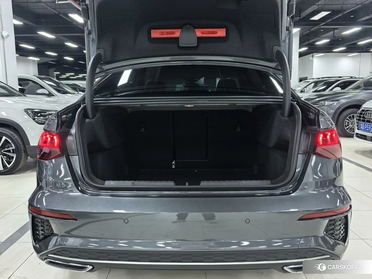 Audi A3 2021 Темно-серый из Китая, фото 5