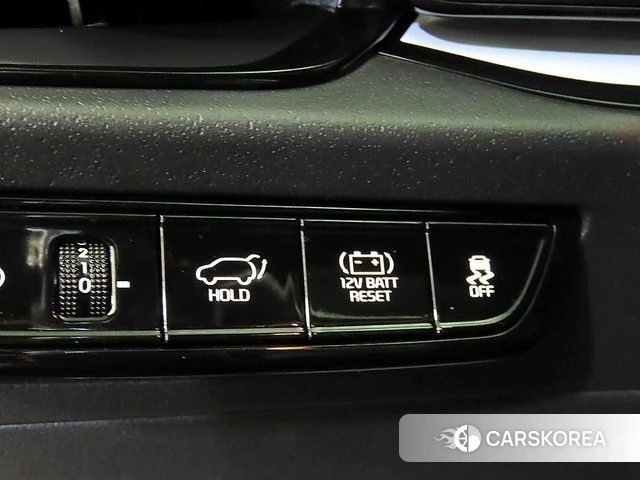 Kia Di Ol Nu Niro 2022 Белый из Кореи, фото 5