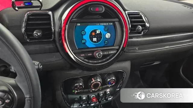 Mini Cooper Clubman 2018 Жемчужный цвет из Кореи, фото 5