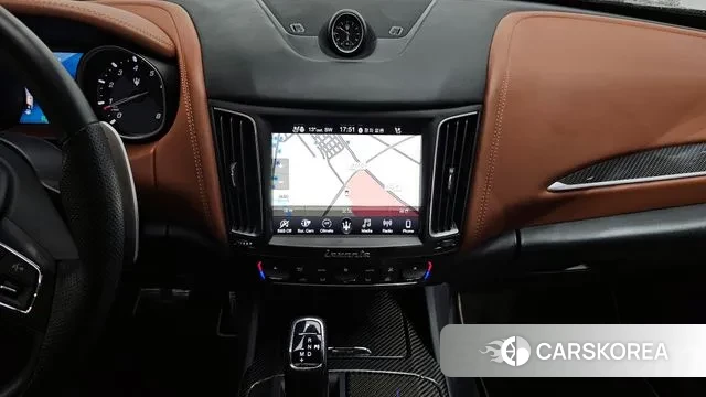 Maserati Levante 2019 Серый из Кореи, фото 5