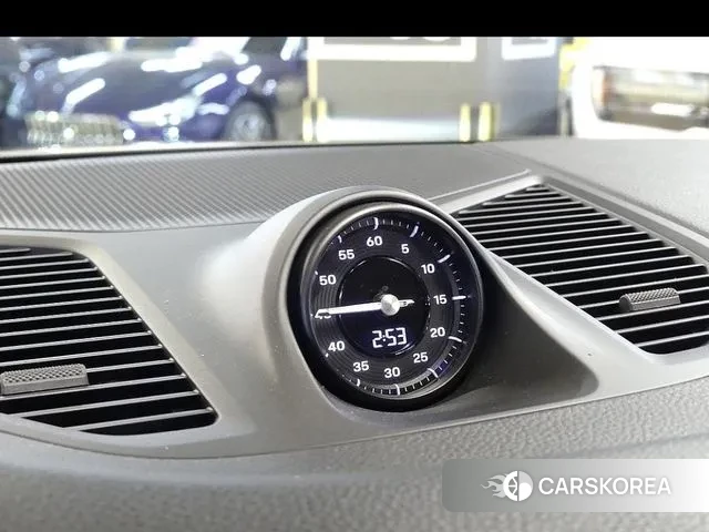 Porsche Cayenne (PO536) 2024 Серебристо-серый из Кореи, фото 5