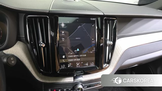 Volvo XC60 second Generation 2019 Белый из Кореи, фото 5