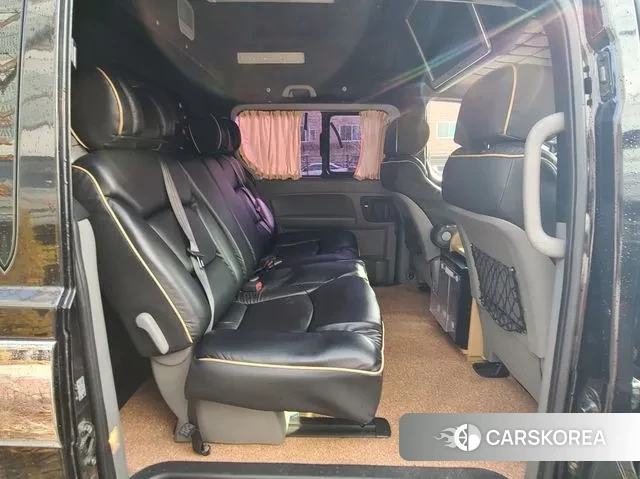 Hyundai The New Grand Starex 2018 Черный из Кореи, фото 5