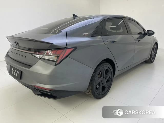 Hyundai Elantra 2022 Темно-серый из Китая, фото 5