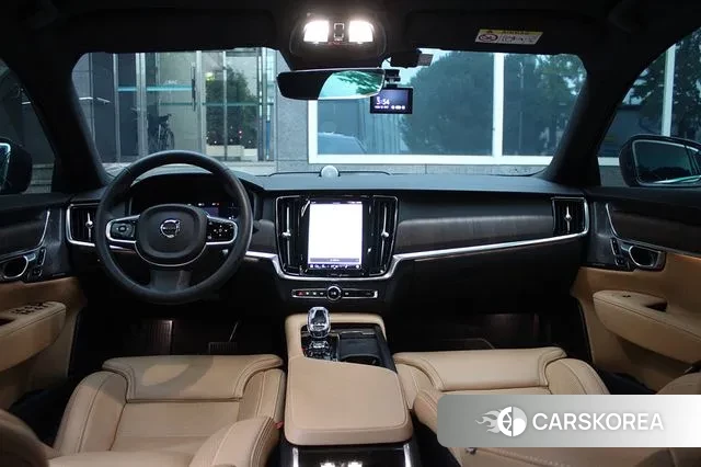 Volvo S90 2023 Черный из Кореи, фото 5