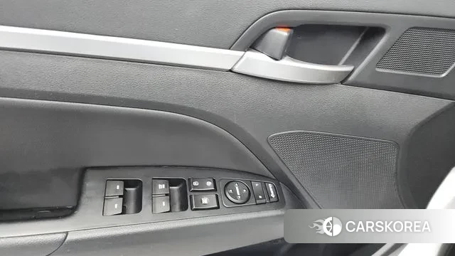 Hyundai The New Avante AD 2019 Белый из Кореи, фото 5