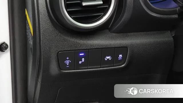 Hyundai Kona 2019 Белый из Кореи, фото 5