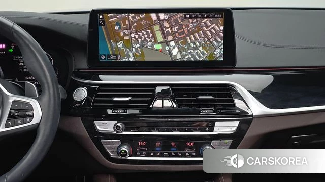 BMW 5 Series (G30) 2022 Черный из Кореи, фото 5