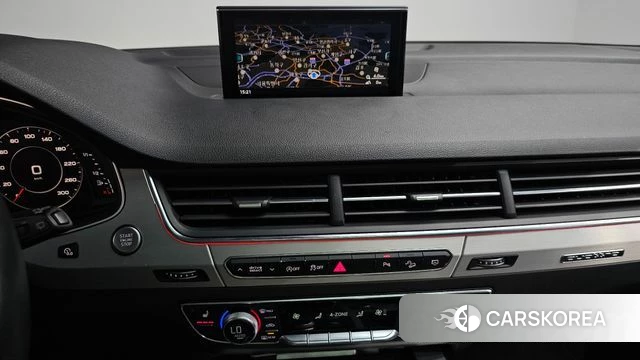 Audi Q7 (4M) 2019 Белый из Кореи, фото 5