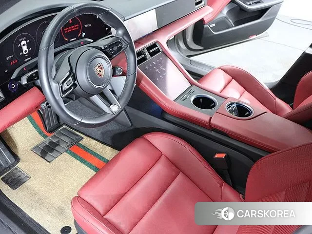 Porsche Taycan 2023 Серый из Кореи, фото 5