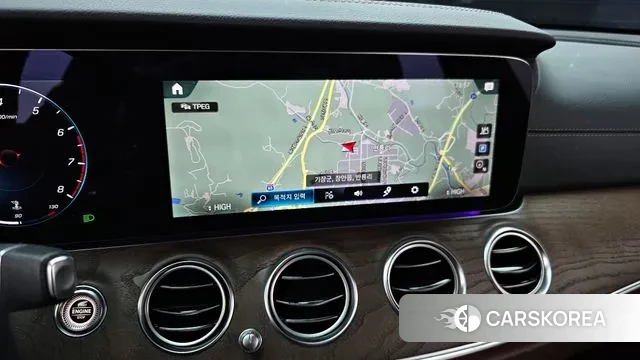 Mercedes-Benz E-Class W213 2022 Белый из Кореи, фото 5