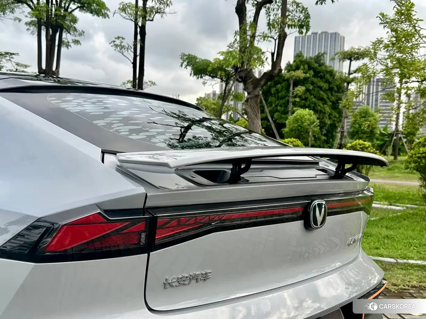 Chang'an UNI-V 2022 Silver/gray из Китая, фото 5