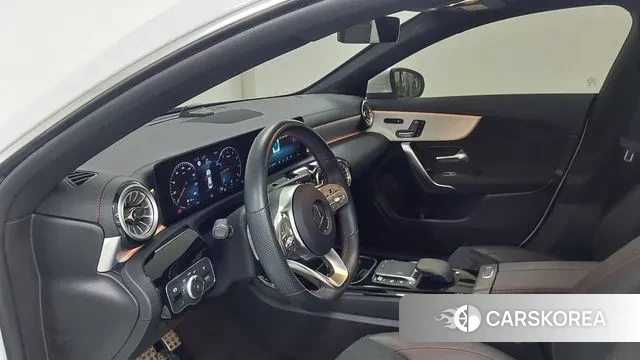 Mercedes-Benz CLA-Class C118 2023 Белый из Кореи, фото 5