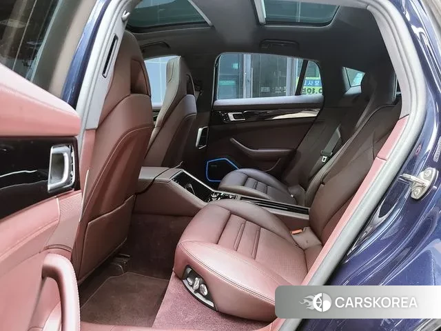 Porsche Panamera (971) 2018 Синий из Кореи, фото 5