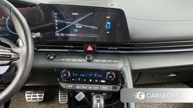 Hyundai Avante (CN7) 2022 Небесно-голубой из Кореи, фото 5