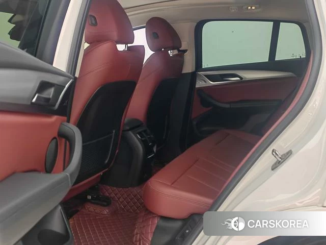 BMW X4 2023 Белый из Китая, фото 5