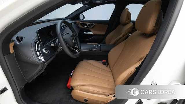 Mercedes-Benz E-Class W214 2025 Белый из Кореи, фото 5