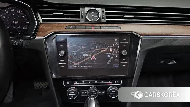 Volkswagen Passat GT (B8) 2018 Белый из Кореи, фото 5