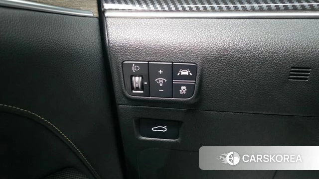 Kia K5 3rd generation 2021 Белый из Кореи, фото 5