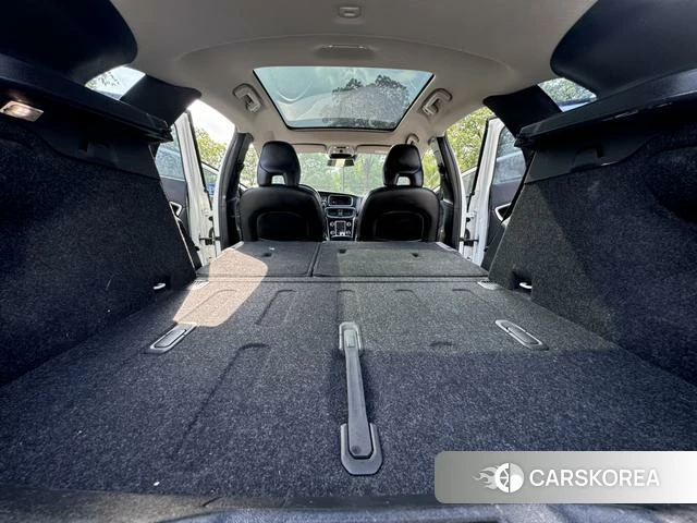 Volvo V40 2018 Белый из Китая, фото 5