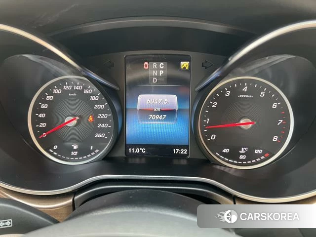 Mercedes-Benz V-class id 3889880 из Китая 5