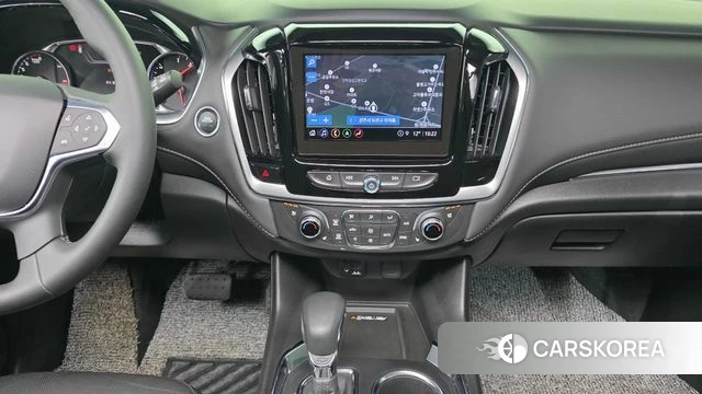 Chevrolet (GM Daewoo) Traverse 2023 Белый из Кореи, фото 5