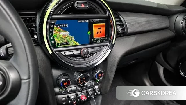 Mini Cooper 2021 Жемчужный цвет из Кореи, фото 5