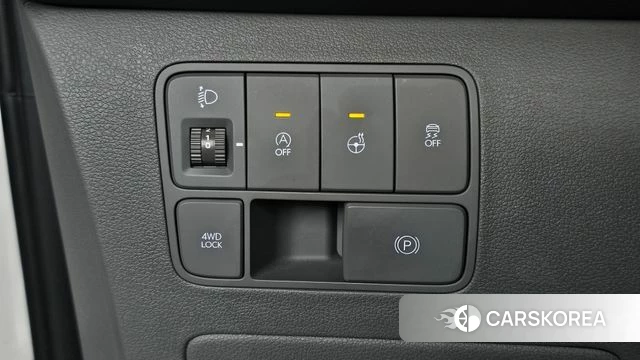 Hyundai Staria 2023 Белый из Кореи, фото 5