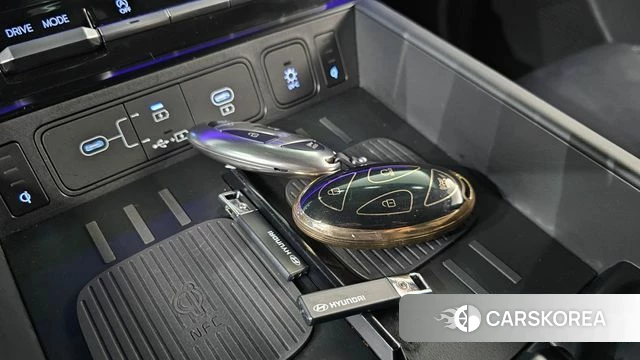 Hyundai Santa Fe (MX5) 2023 Белый из Кореи, фото 5