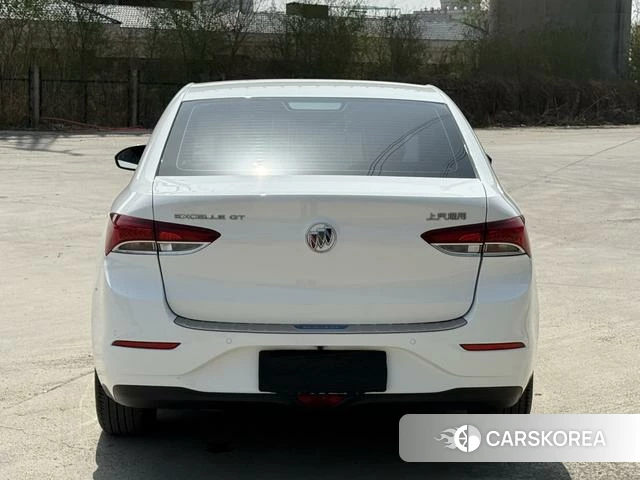 Buick Yinglang 2021 Белый из Китая, фото 5