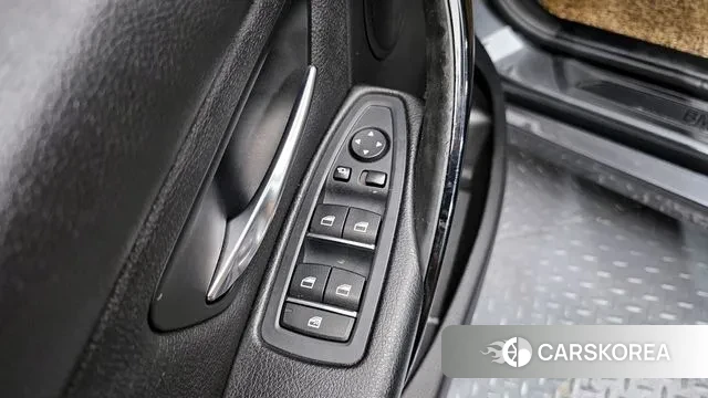 BMW 3 Series (F30) 2018 Серый из Кореи, фото 5