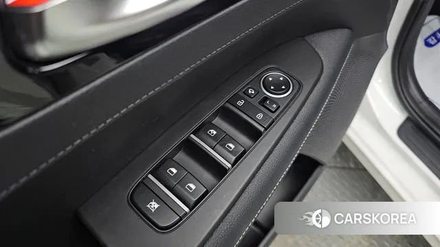 Kia The New K3 2nd generation 2023 Белый из Кореи, фото 5